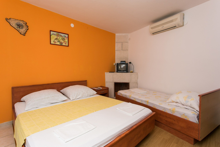 Bedroom 3, Apartments Djurkovic, Župa Dubrovačka