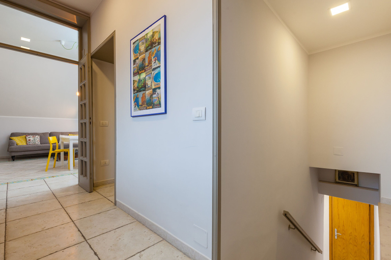 Others 4, Bright Rooftop by Napoliapartments, Napoli