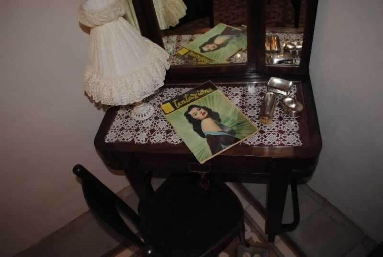 Others 5, Novecento B&B, Taranto