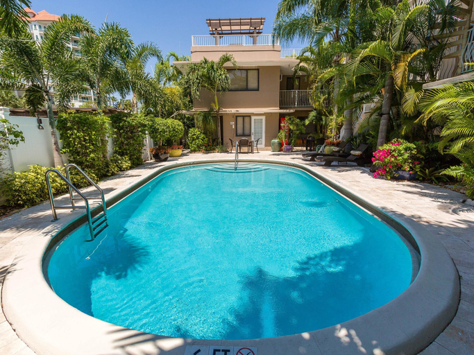 Sport & Beauty 1, Granada Inn, Broward