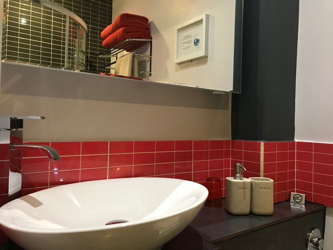 Bathroom 2, Regency Rooms, West Sussex