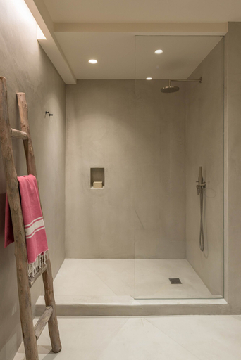Bathroom 5, Verina Astra, South Aegean