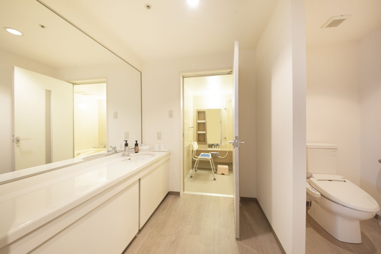 Bathroom 4, Quintessa Hotel Iseshima, Shima
