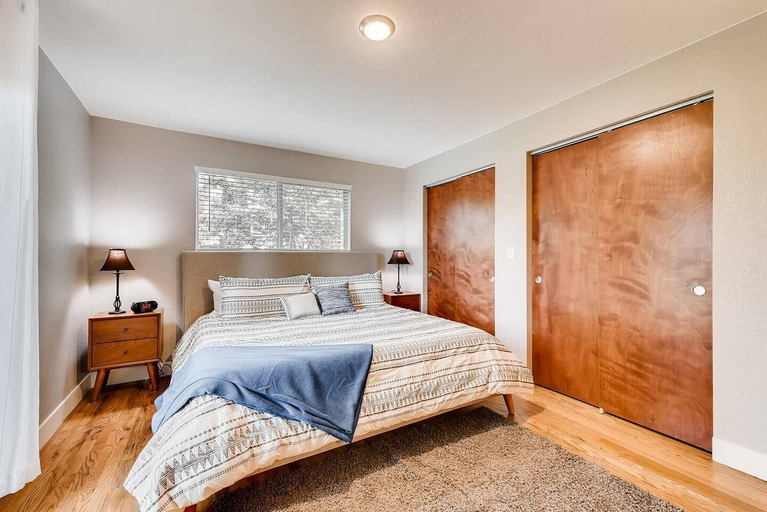 Bedroom 2, Discovery Park House, Jefferson