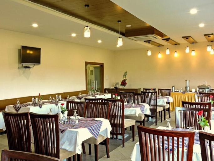 Food & Drinks 5, Hotel Signetic Blue, Bhopal