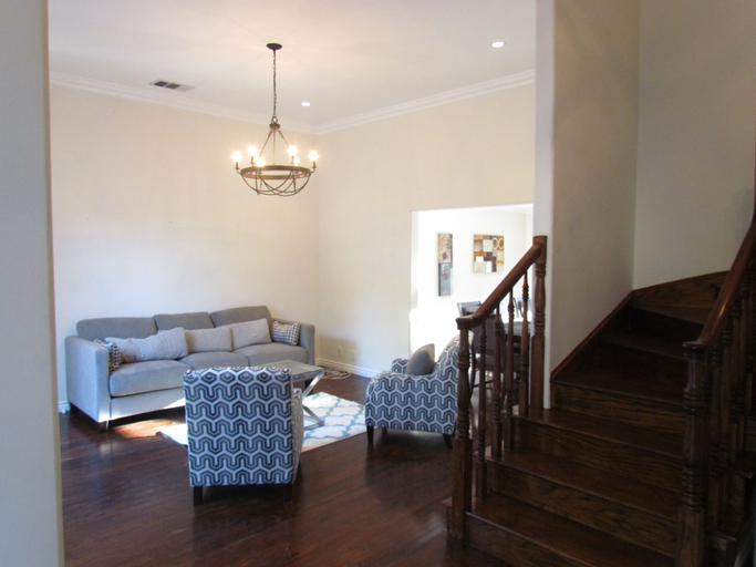 Others 5, 2 Floors House with Pool and Huge Relax, Los Angeles