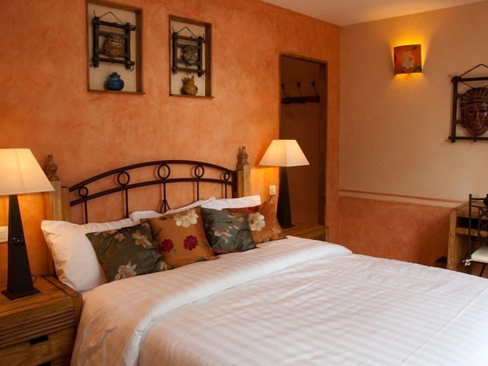 Bedroom 4, Les Jardins de L'hacienda, Rhône