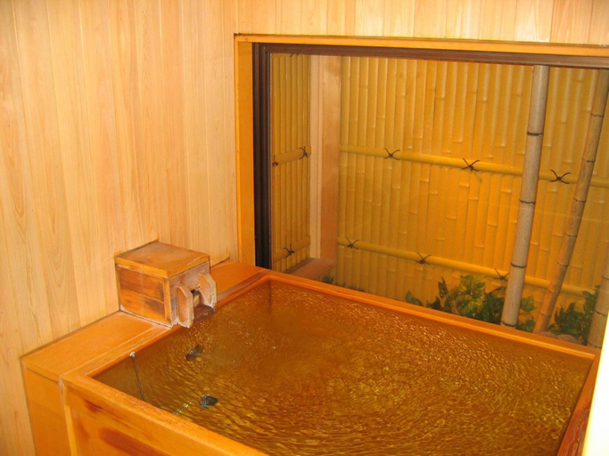 Bathroom, Gero Onsen Kissenkan Chikusuitei, Gero