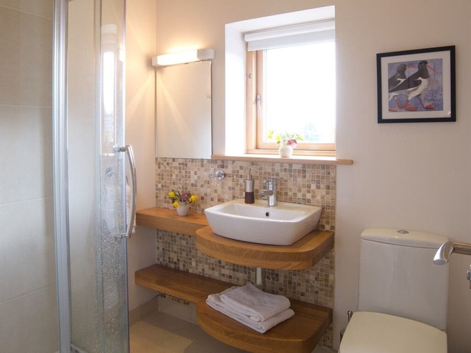 Bathroom 4, Cherryhill Lodge, Newry, Mourne and Down