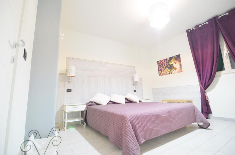 Bedroom 4, La Villa, Padua
