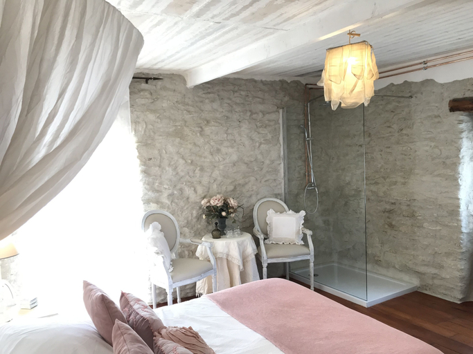 Bedroom 3, La Ribeyrette, Gard