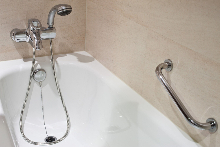 Bathroom 4, NH Collection Palacio de Aranjuez, Madrid