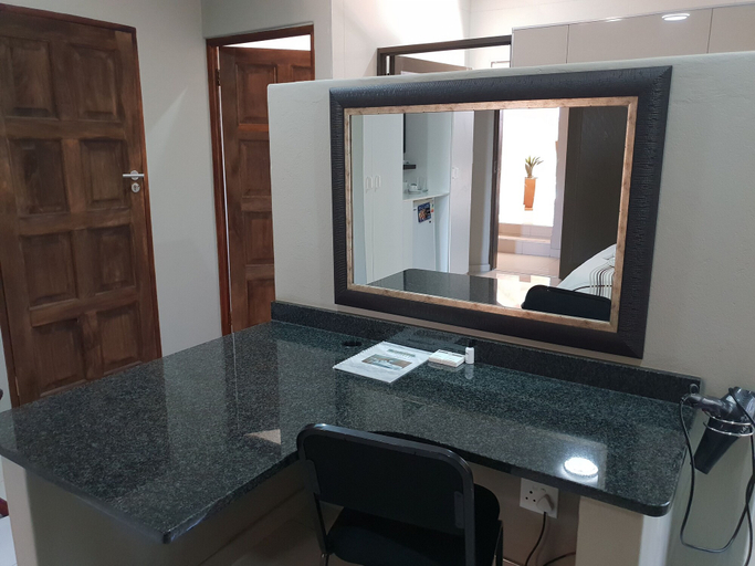 Bathroom 5, Fa Trez Guest House and Spa, City of Tshwane