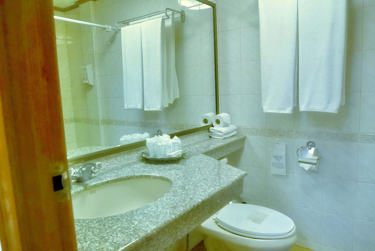 Bathroom 4, Swiss Palm Beach Hotel, Phuket Island