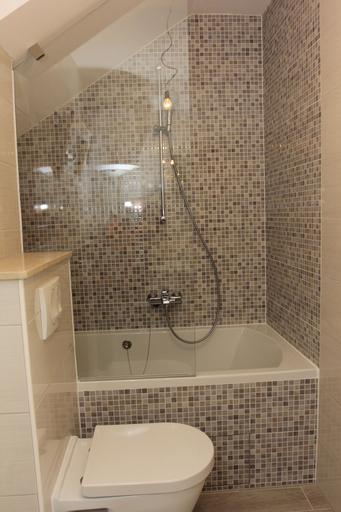 Bathroom 4, Apartment House Vitaic, Supetar