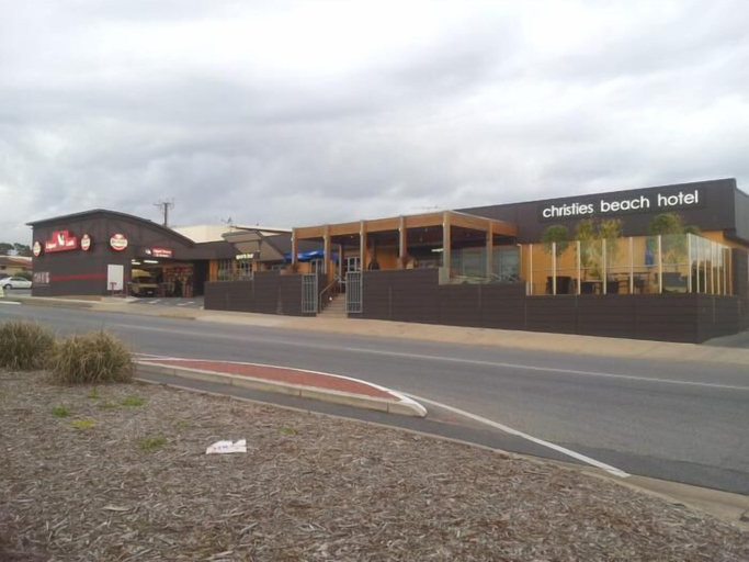 Exterior & Views, Christies Beach Hotel, Adelaide