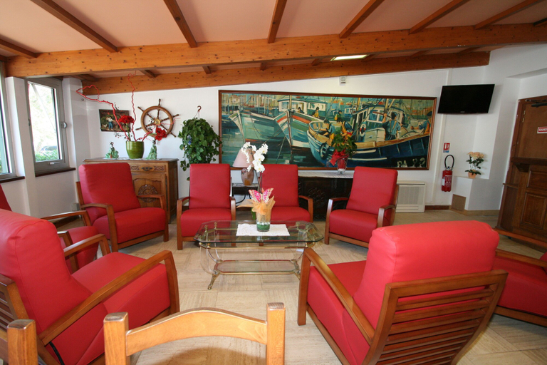Others 5, Hôtel Lafon, Pyrénées-Atlantiques