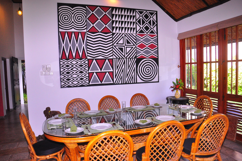 Food & Drinks 4, Serenity Lake Front Villa, Moratuwa