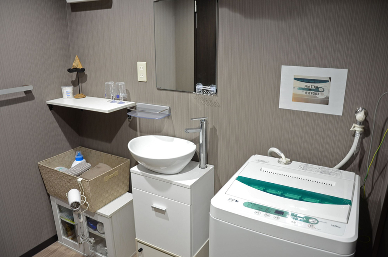 Bathroom 5, Uri House, Beppu
