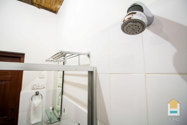 Bathroom 3, Serenity Lake Front Villa, Moratuwa