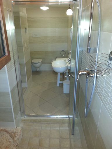 Bathroom 5, B&B Demetra, Brindisi