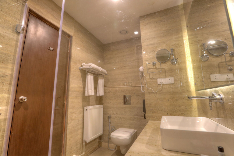 Bathroom 5, The Chinar Resort & Spa, Pahalgam, Anantnag