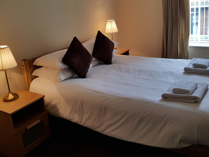 Bedroom 2, Ty Morgans Apartments, Powys