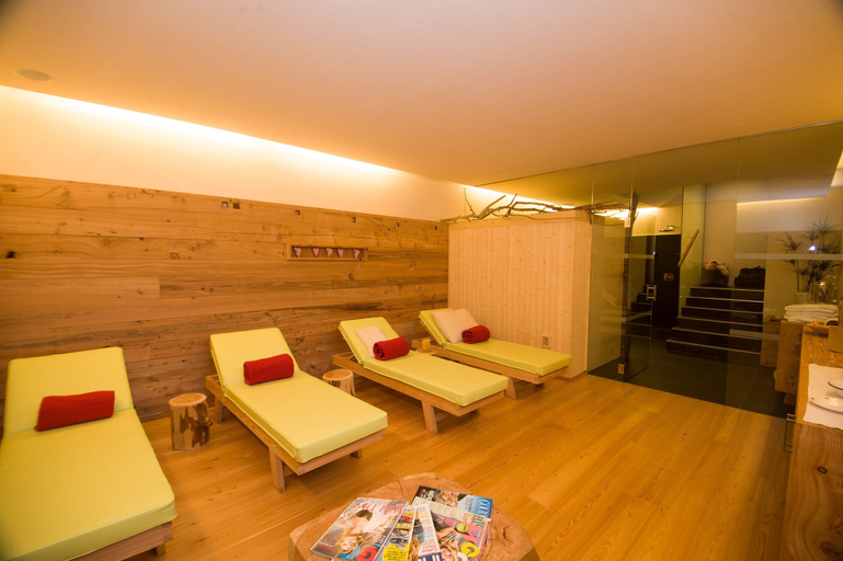 Bedroom 3, Hotel Jasmin, Bolzano