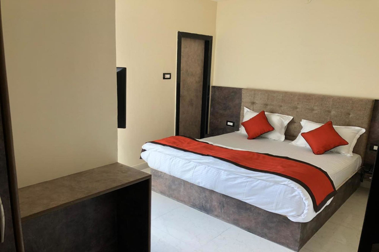 Bedroom 3, Hotel Frontier Royal, Kota