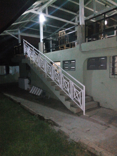 Others 4, Nuvivi, Accra