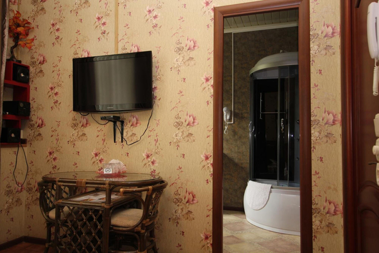 Bathroom 3, Lefortovskiy Dvorik, Central
