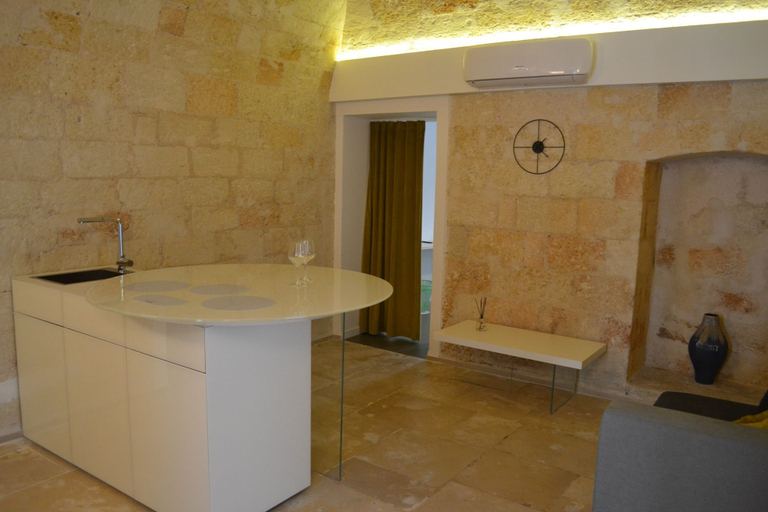 Bathroom 5, Corte Cairoli B&B and Suite, Bari
