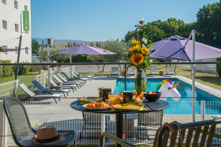 Sport & Beauty 5, ibis Styles Pertuis Luberon, Vaucluse