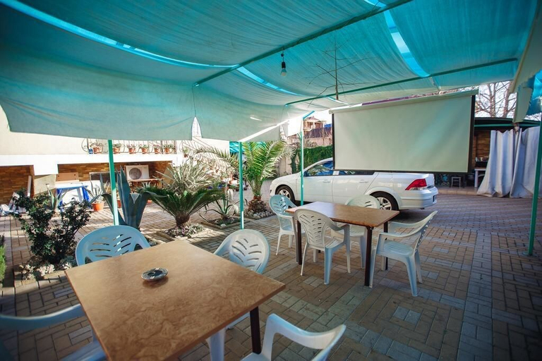 Food & Drinks 5, Renessans, Sochi gorsovet