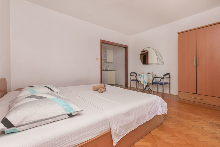 Bedroom 2, Apartments Mario, Omiš