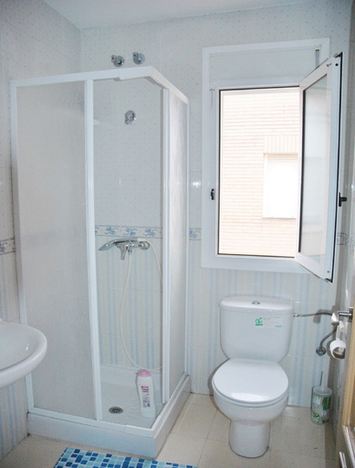Bathroom, Villa Munich, Tarragona