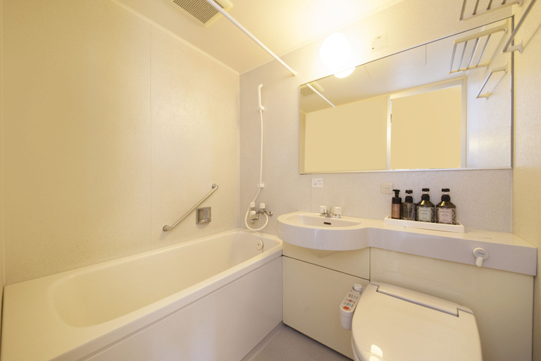 Bathroom 4, Quintessa Hotel Iseshima, Shima