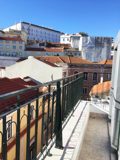 Others 5, Tejo River by Apartments Alfama, Lisbon