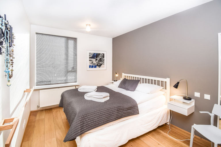 Bedroom 2, Seaside Paradise Apartment, Garðabær