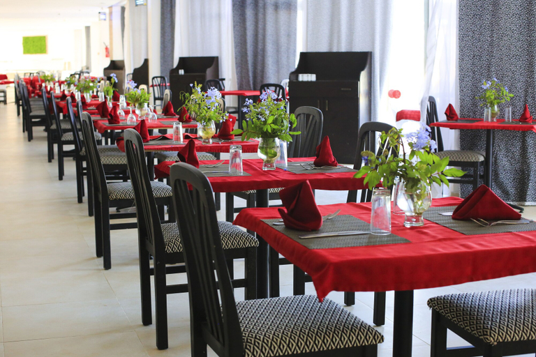 Food & Drinks 5, Hotel Neptunia Skanes, Monastir
