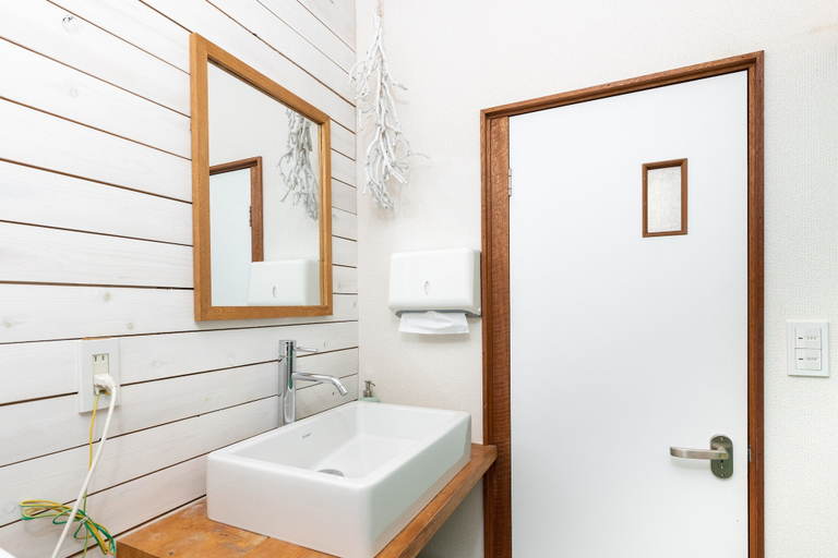 Bathroom 4, Leaf, Fujisawa