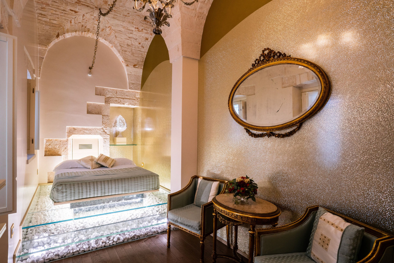 Bedroom 3, Palazzo Scotto, Bari