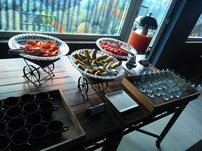 Food & Drinks 5, Hotel Malghotras by Hazel Hotels, Kangra