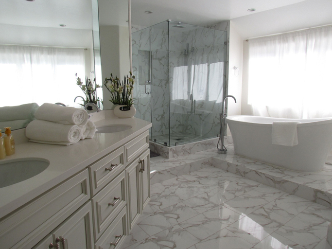 Bathroom 4, 2 Floors House with Pool and Huge Relax, Los Angeles
