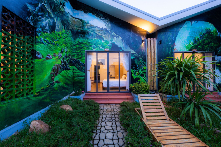 Exterior & Views 2, Commander Lodge, Bố Trạch