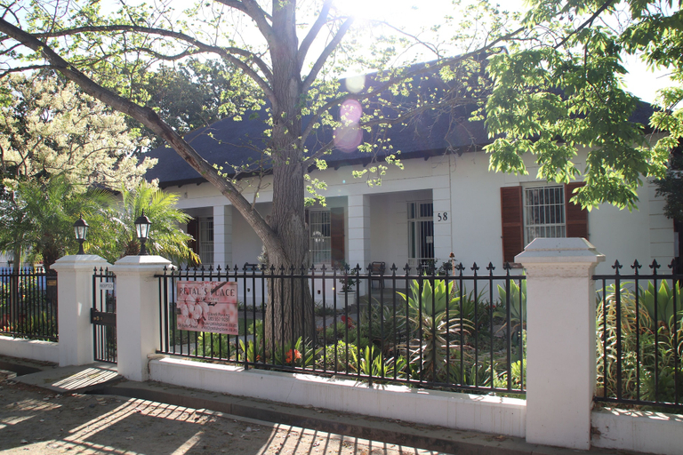 Exterior & Views 2, Petal's Place Guest House, Cape Winelands