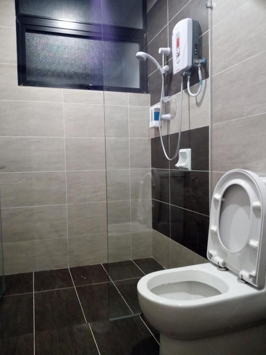 Bathroom 4, Golden Shine Homestay at Midhills Genting, Genting Highlands