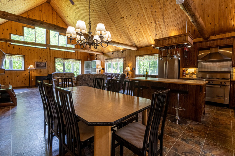 Food & Drinks 4, Les Chalets Tourisma, Portneuf