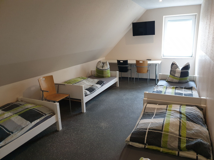 Bedroom 2, Pension Citytravel, Minden-Lübbecke
