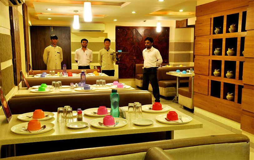 Food & Drinks 3, Hotel Maharaja, Ludhiana